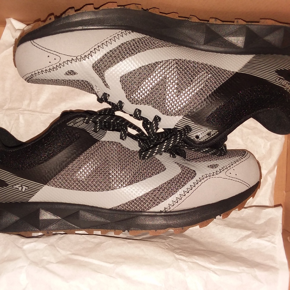 New Mens Wide New Balance 11